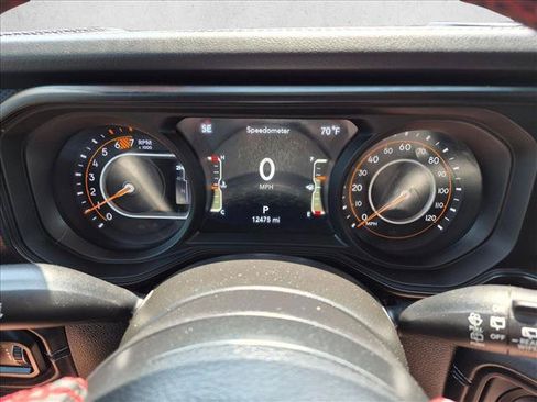 Used 2024 Jeep Wrangler Unlimited Rubicon w/ Capability Package AWD/4WD image 12