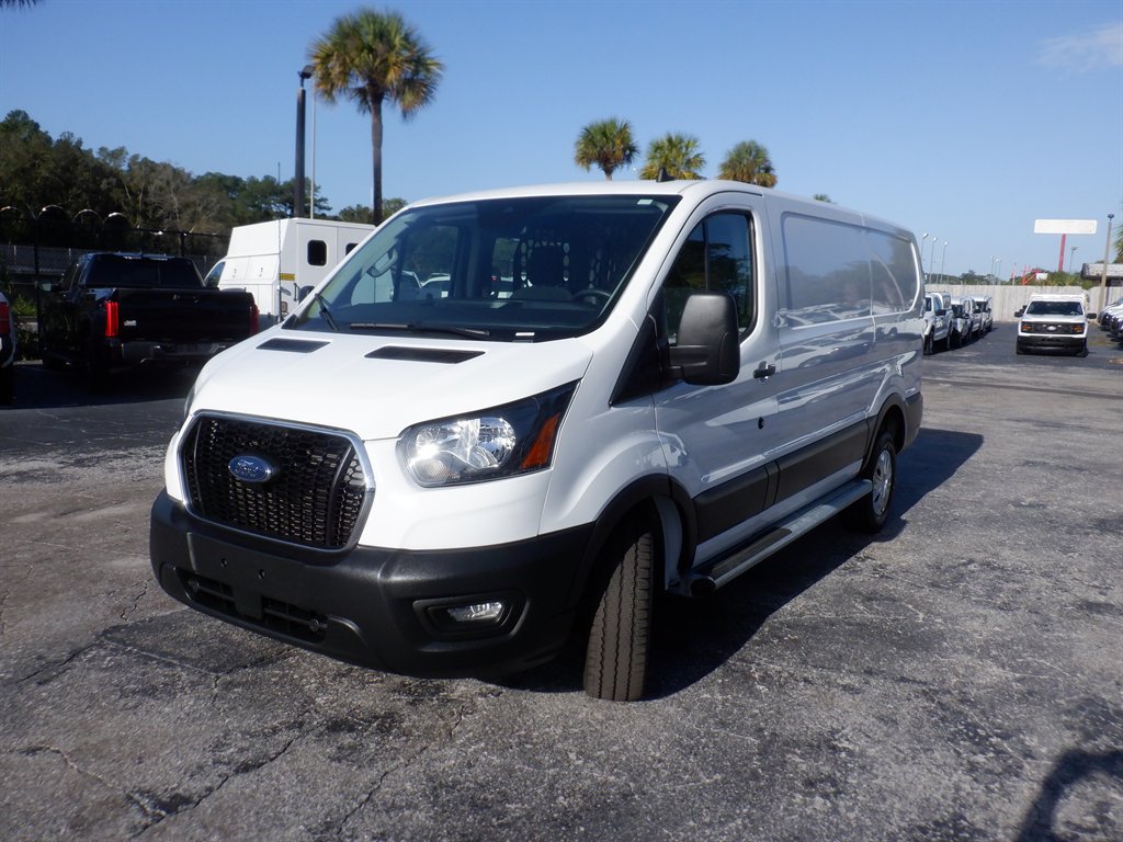 Used 2025 Ford Transit 250 Low Roof w/ Exterior Upgrade Package RWD image 21
