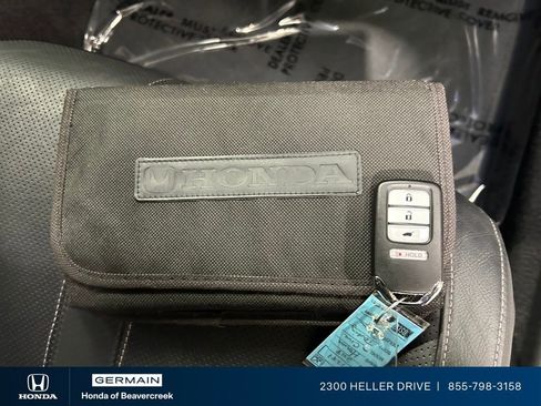 Used 2018 Honda Civic Touring image 30