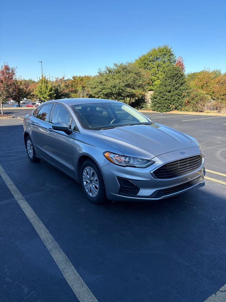 Used 2020 Ford Fusion S FWD image 3