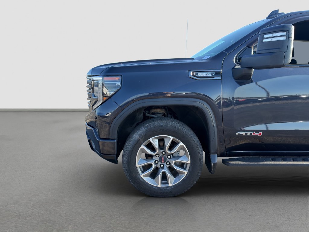 Used 2022 GMC Sierra 1500 AT4 w/ AT4 Preferred Package AWD/4WD image 40