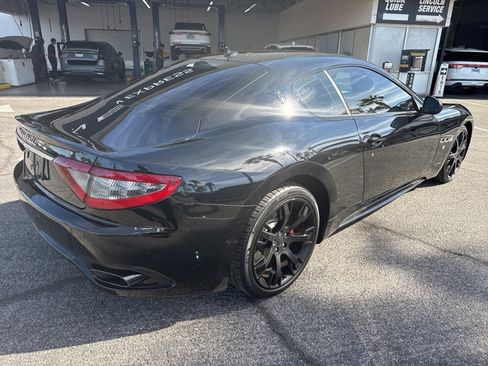 Used 2014 Maserati GranTurismo MC image 5