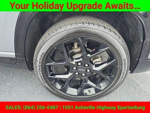 Certified 2024 Chevrolet Traverse RS w/ LPO, Floor Liner Package image 15