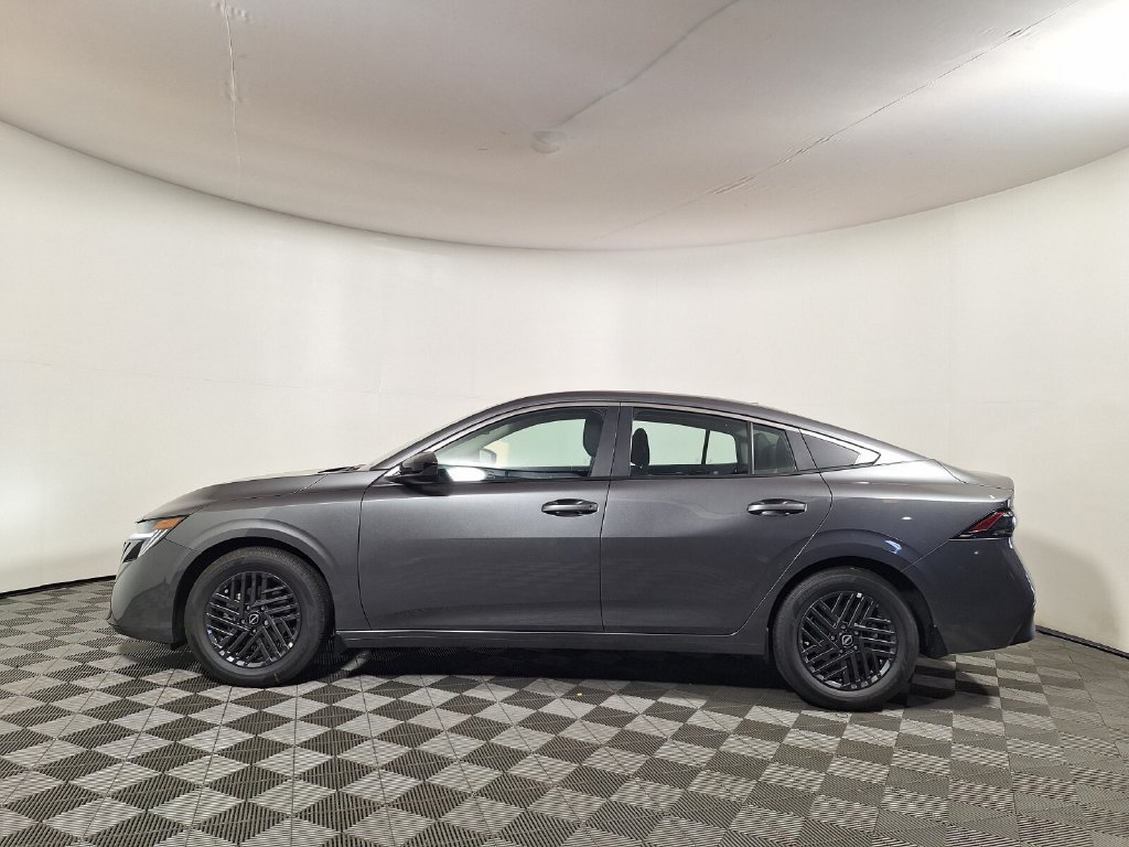 Used 2027 Nissan Sentra SV w/ Floor Mat Package FWD image 8