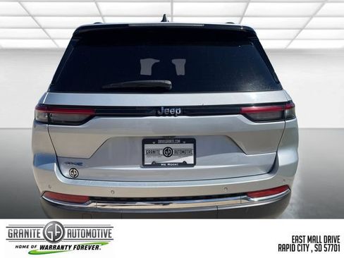 Used 2024 Jeep Grand Cherokee Limited 4xe AWD/4WD image 5