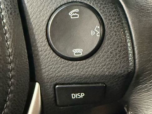 Used 2015 Toyota Corolla S image 20