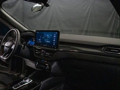 Used 2023 Ford Escape ST-Line Select w/ Tech Pack #2 AWD/4WD image 16