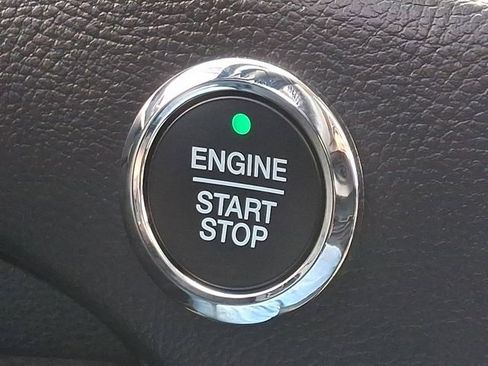 Used 2023 Ford Edge SEL AWD/4WD image 22