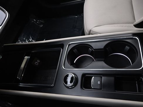 New 2026 Lincoln Corsair Reserve w/ Jet Appearance Package image 31