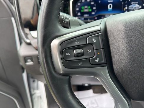 Used 2025 Chevrolet Silverado 1500 LTZ AWD/4WD image 23