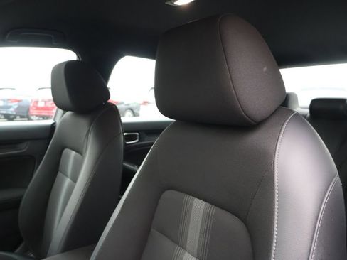 Used 2023 Honda Civic Sport image 30