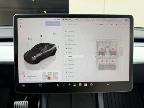 Used 2023 Tesla Model Y Performance AWD/4WD image 17