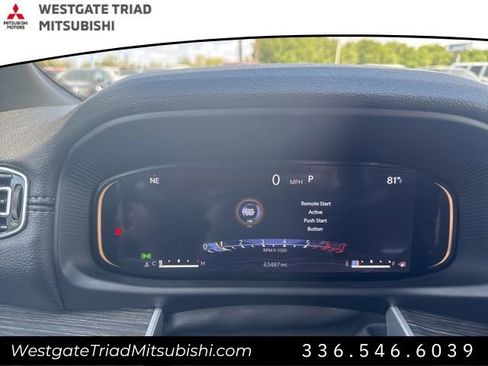 Used 2023 Jeep Wagoneer L Series II AWD/4WD image 15