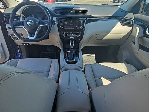 Used 2022 Nissan Rogue Sport SL image 14