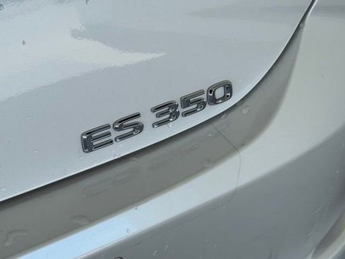Used 2024 Lexus ES 350 w/ Premium Package image 15