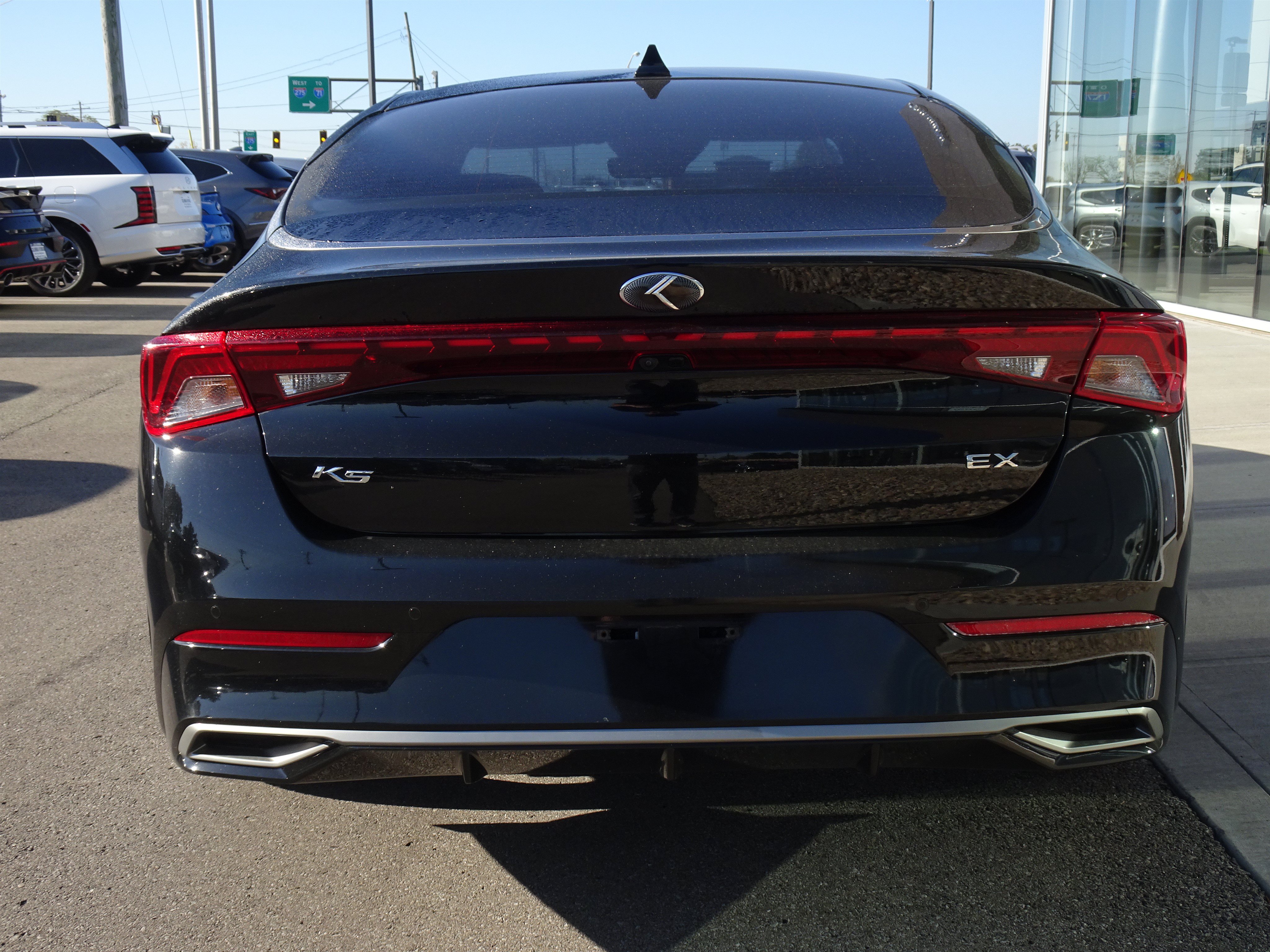 Used 2021 Kia K5 EX w/ EX Premium Package FWD image 4