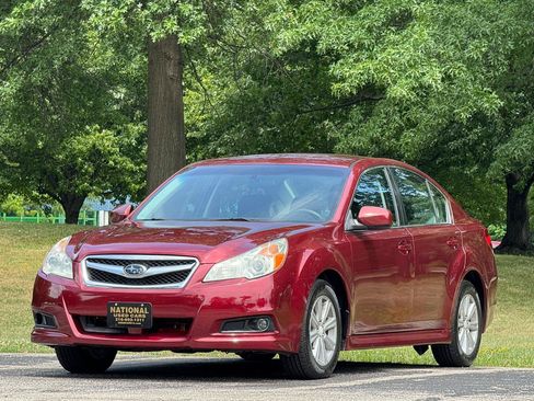 Used 2012 Subaru Legacy 2.5i w/ Alloy Wheel Pkg AWD/4WD image 4