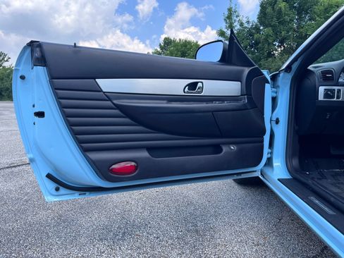 Used 2003 Ford Thunderbird RWD image 47