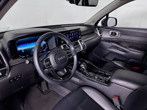 Certified 2023 Kia Sorento SX AWD/4WD image 9