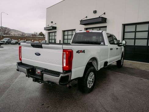 Used 2024 Ford F350 XLT image 11