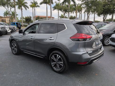 Used 2018 Nissan Rogue SL AWD/4WD image 6