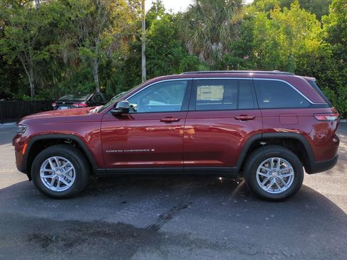 New 2025 Jeep Grand Cherokee Laredo X w/ Trailer Tow Package image 8