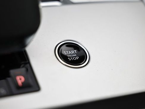 New 2026 Land Rover Range Rover SE AWD/4WD image 49