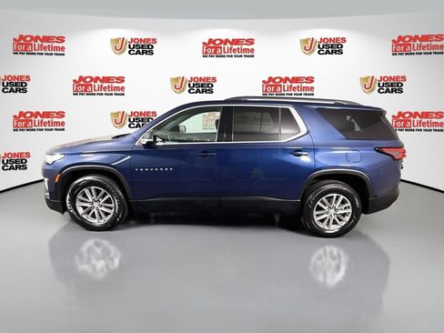 Used 2023 Chevrolet Traverse LT FWD image 13