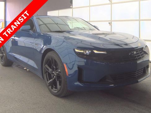 Used 2023 Chevrolet Camaro LT RWD image 3