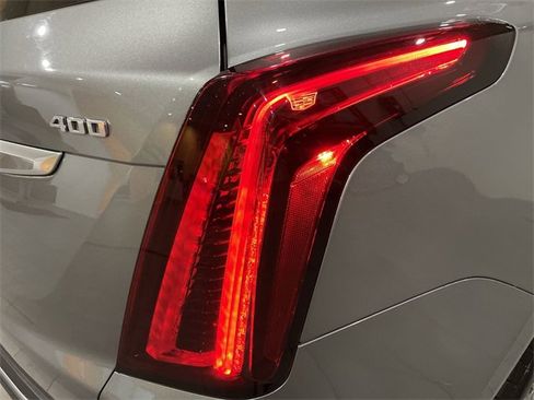 Certified 2025 Cadillac XT5 Premium Luxury image 12