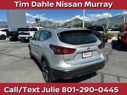 Used 2022 Nissan Rogue Sport SL w/ Premium Package AWD/4WD image 9