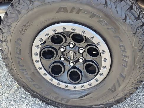 Used 2025 Ford F150 Raptor AWD/4WD image 15