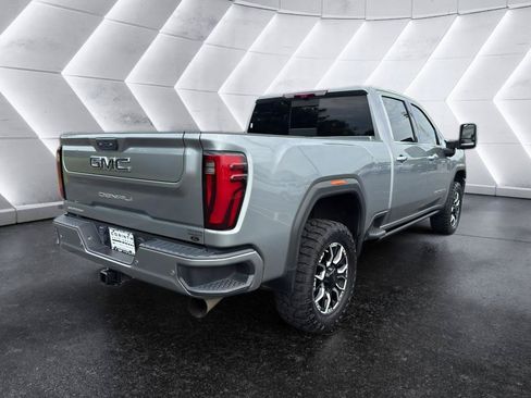 Used 2024 GMC Sierra 2500 Denali Ultimate w/ Max Trailering Package AWD/4WD image 8