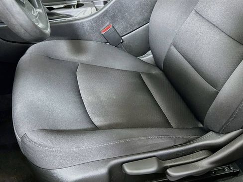 Used 2022 Chevrolet Malibu LS FWD image 18