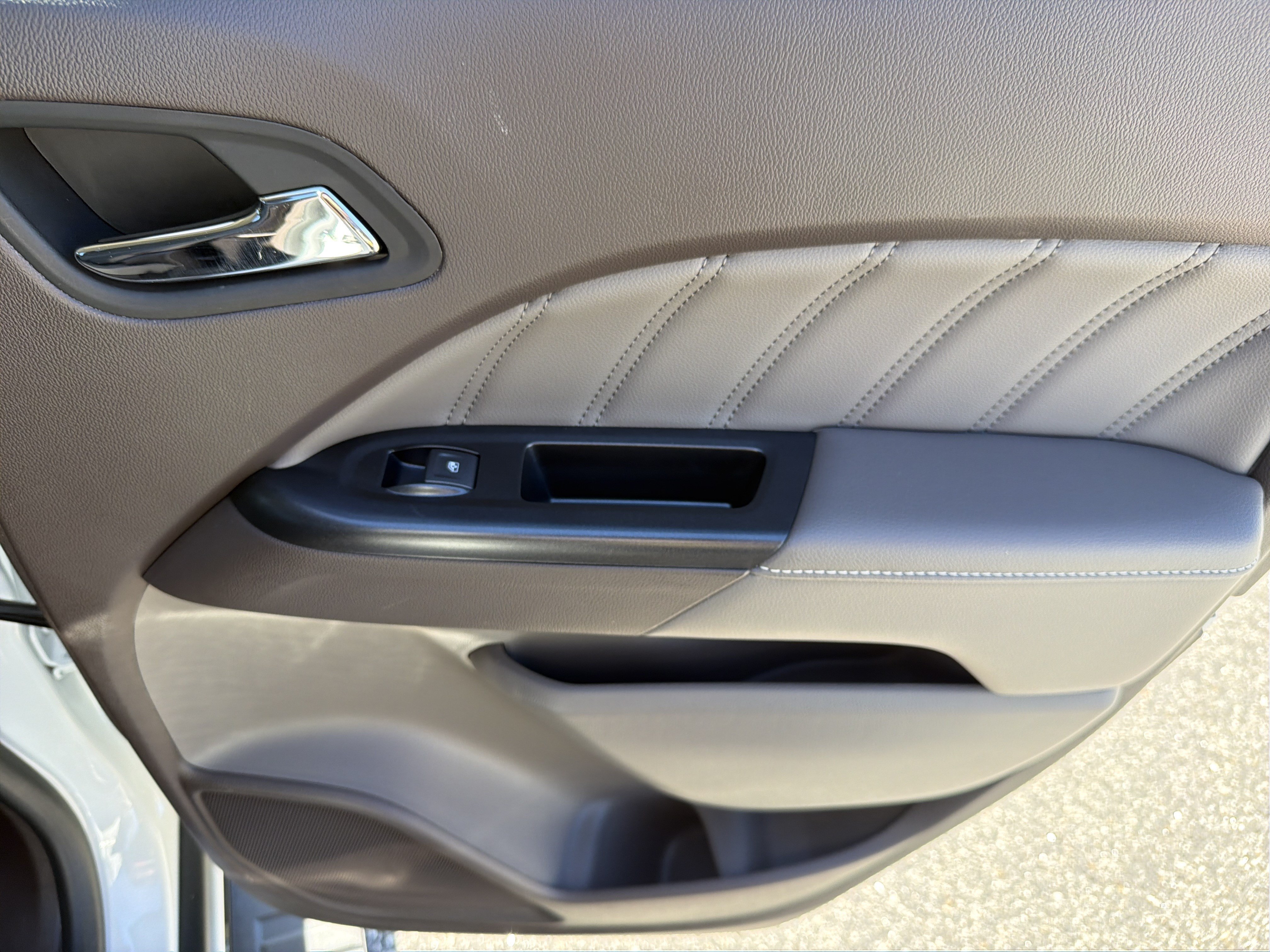 Used 2021 GMC Canyon Denali RWD image 26