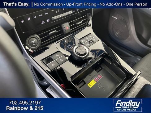 Used 2024 Subaru Solterra Limited image 27