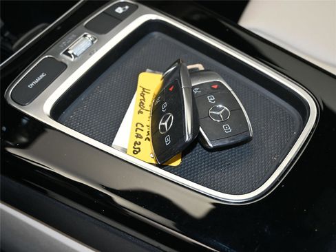 Used 2024 Mercedes-Benz CLA 250 4MATIC image 6
