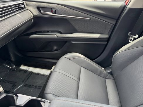 Certified 2025 Toyota Camry XLE FWD image 30