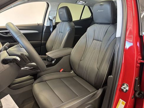 New 2025 Buick Envision Avenir image 24