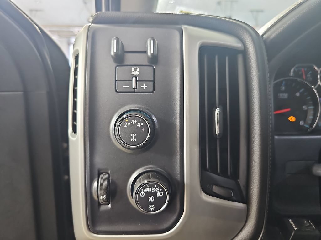 Certified 2018 GMC Sierra 2500 SLE AWD/4WD image 30
