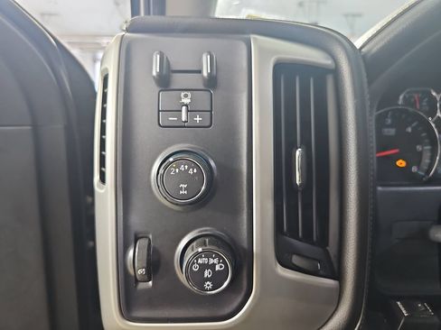 Certified 2018 GMC Sierra 2500 SLE w/ HD SLE Preferred Plus Package AWD/4WD image 30
