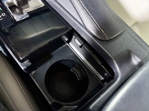 Used 2013 Lexus ES 300h w/ Premium Pkg FWD image 15