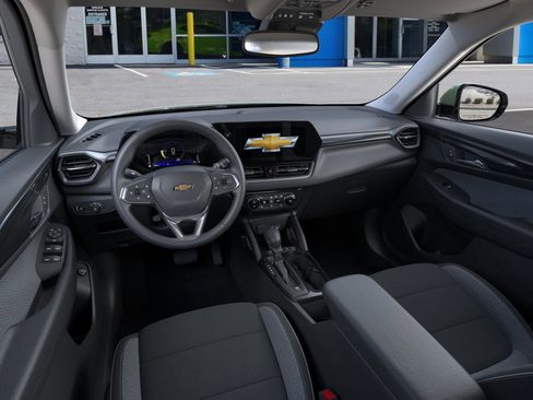 New 2026 Chevrolet TrailBlazer LT w/ Convenience Package image 39