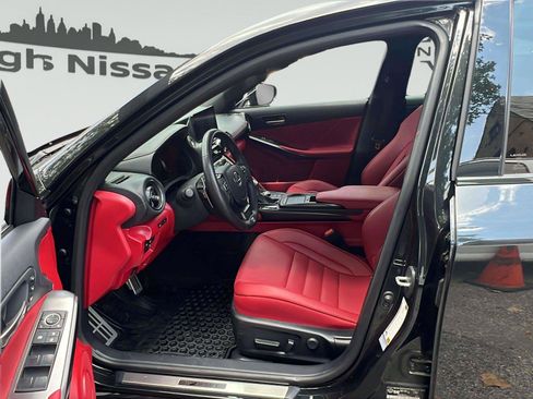 Used 2023 Lexus IS 500 RWD image 21