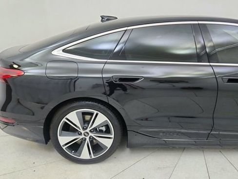 Used 2025 Audi A6 e-tron Prestige w/ Black Warm Weather Package image 6