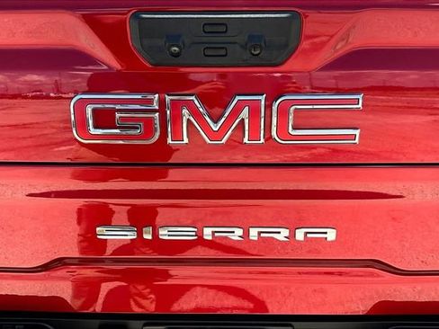 Used 2024 GMC Sierra 2500 AT4 w/ AT4 Premium Plus Package AWD/4WD image 26