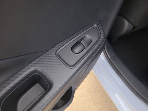Certified 2025 Nissan Versa SV w/ Trunk Package FWD image 13