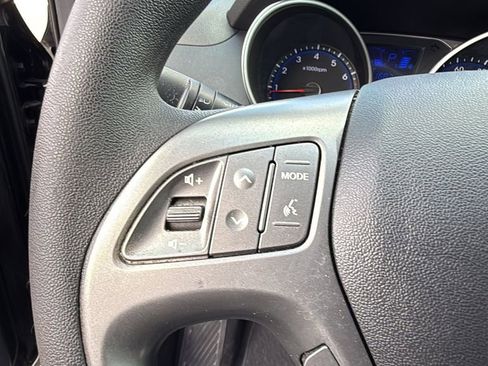 Used 2015 Hyundai Tucson GLS w/ Option Group 02 FWD image 26