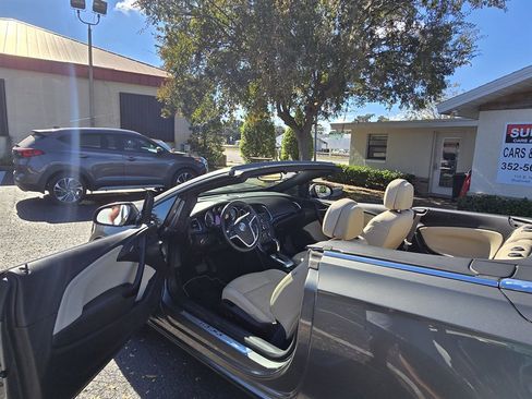Used 2018 Buick Cascada Premium image 18