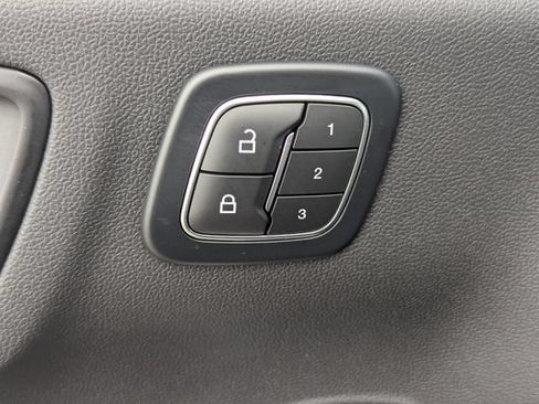 Used 2026 Ford Escape SE w/ PHEV Premium Package FWD image 19